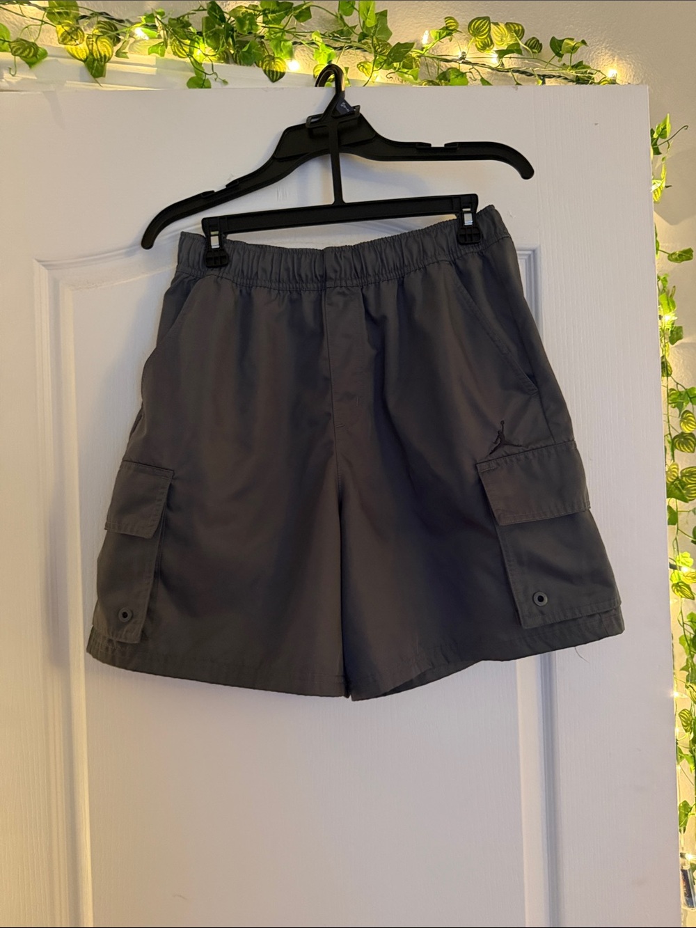 Jordan Utility Cargo Shorts in Gray